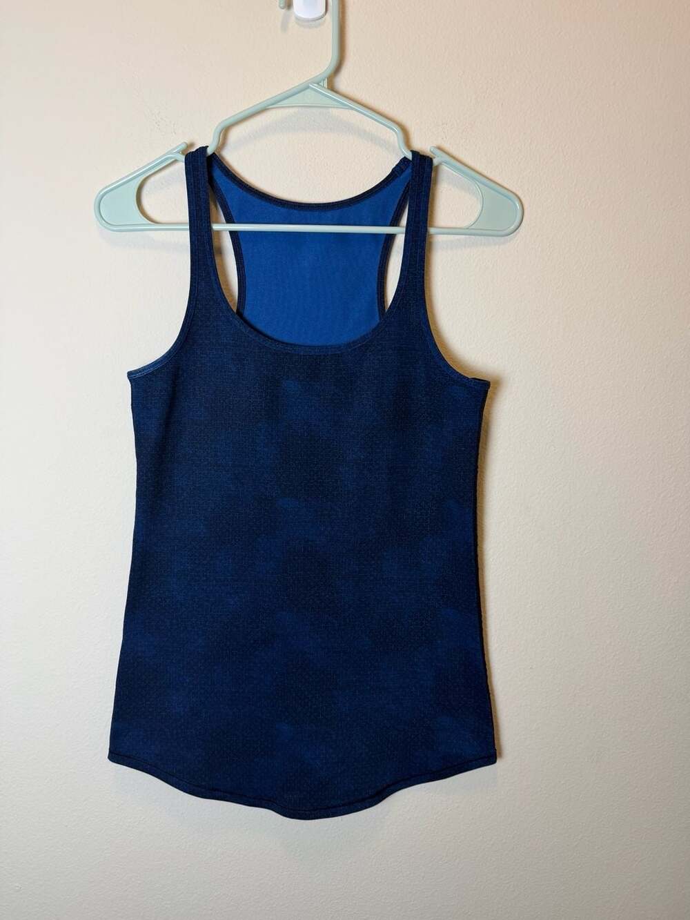 Lululemon Racerback Tank Top Blue Geometric